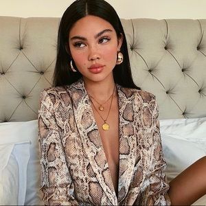 Meet your Posher, Christina